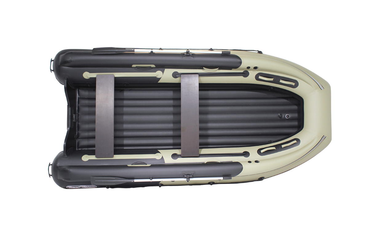 Reef Triton 370 S-Max с интегрированным фальшбортом